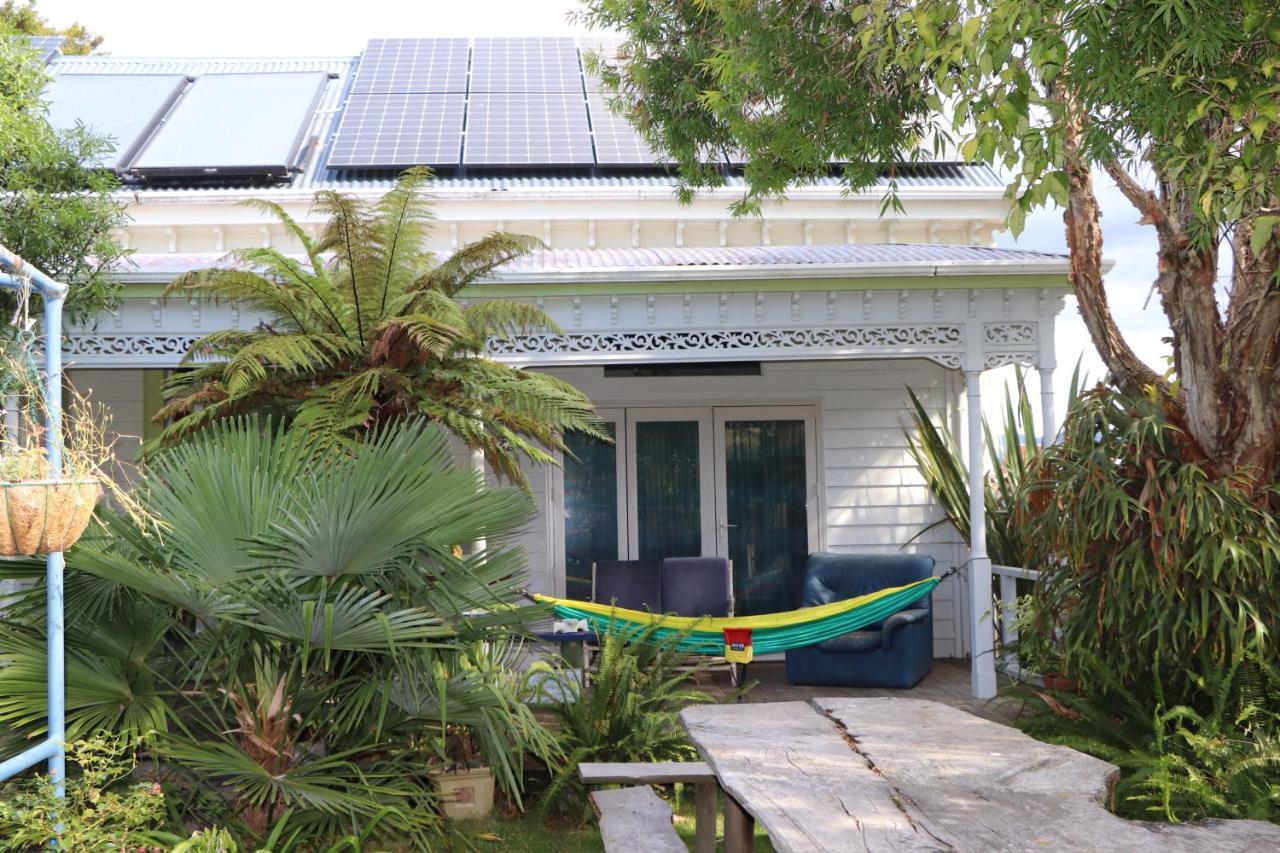 Oasis Accommodation Opotiki Bagian luar foto