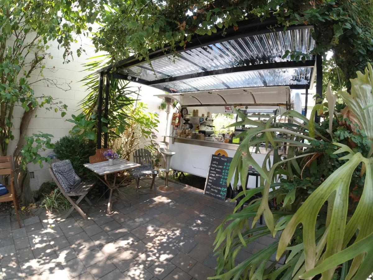 Oasis Accommodation Opotiki Bagian luar foto